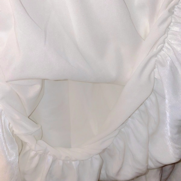 Zara Balloon Sleeve Satin Croped Top - Picture 7 of 9